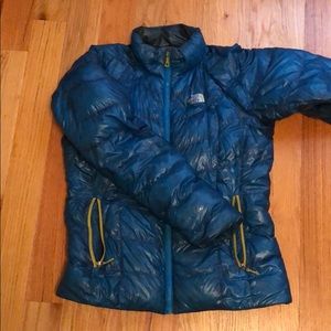 Woman's North Face Summit Series packable Jacket